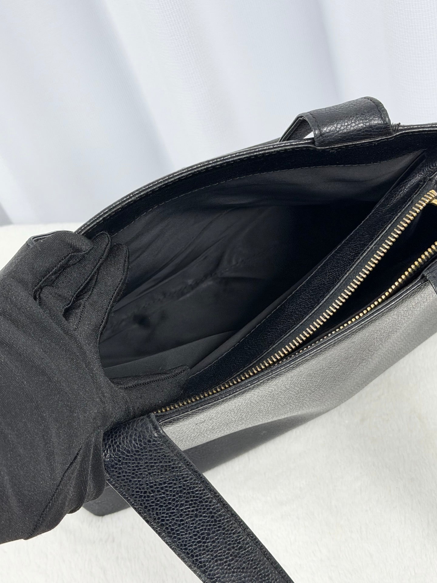 CHANEL Cavier Totebag