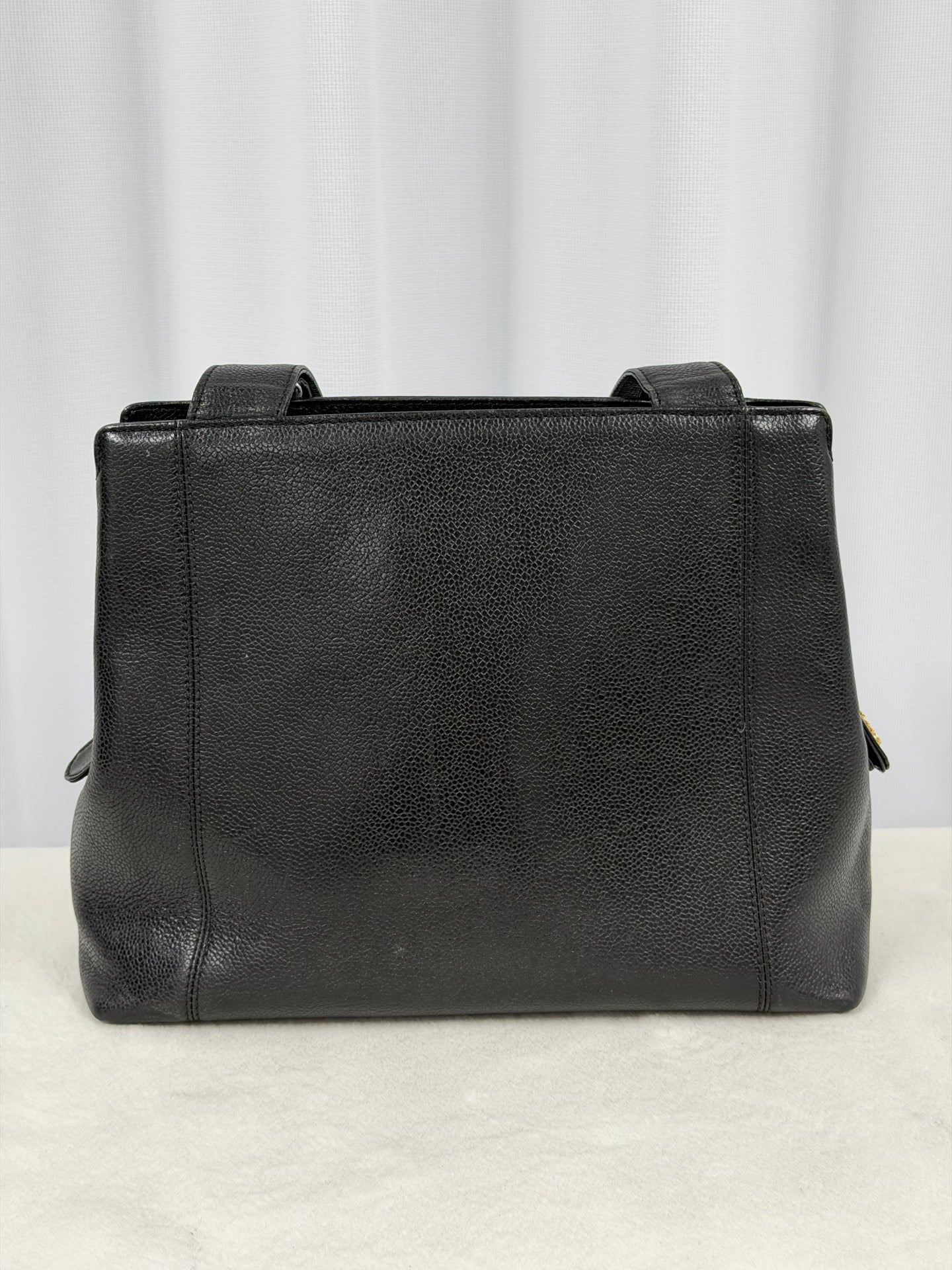 CHANEL Cavier Cerf Handbag