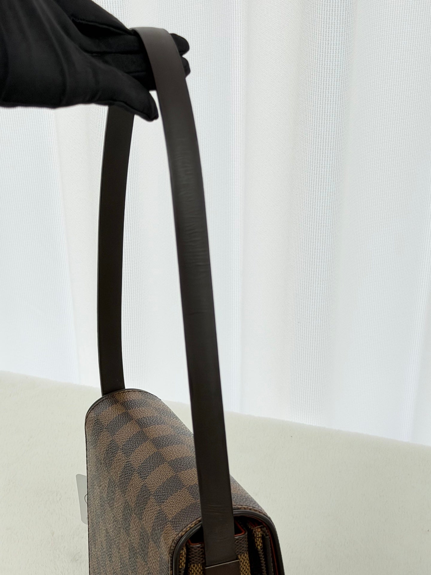 LOUIS VUITTON Damier Shoulder bag