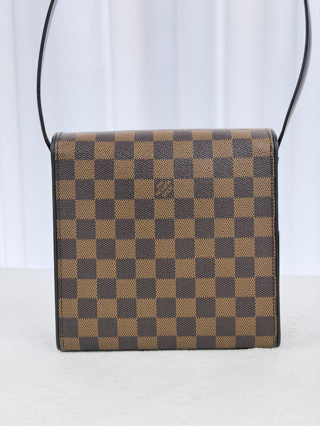 LOUIS VUITTON Damier Shoulder bag