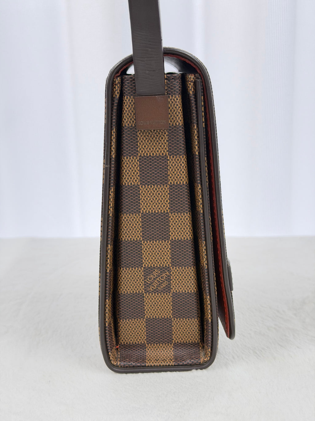 LOUIS VUITTON Damier Shoulder bag