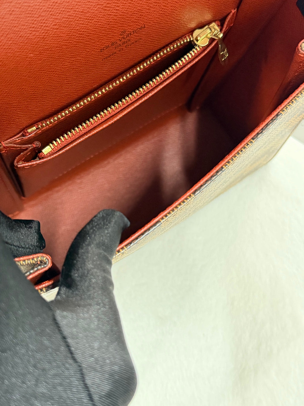 LOUIS VUITTON Damier Shoulder bag