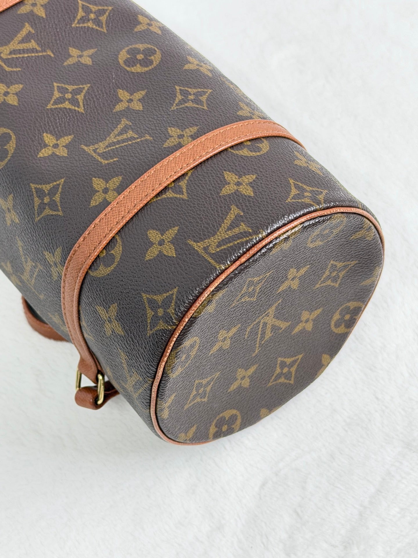 LOUIS VUITTON Papillion Handbag
