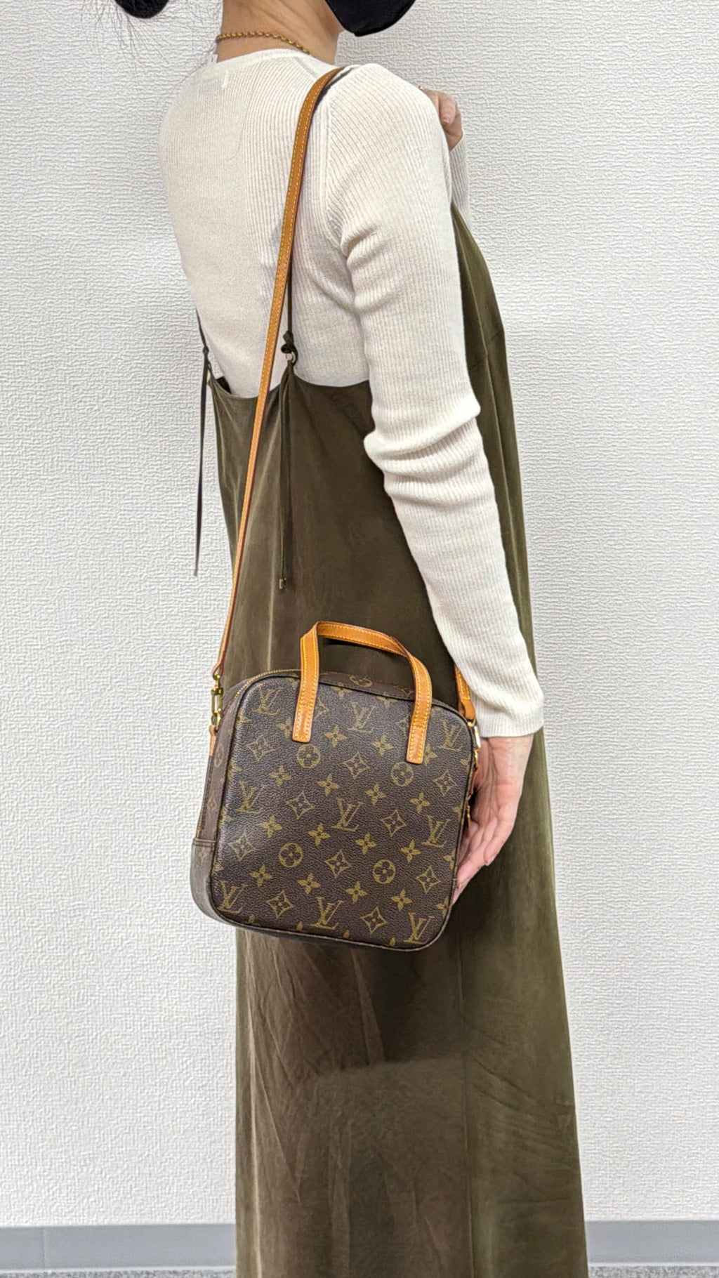 LOUIS VUITTON Monogram Shoulderbag