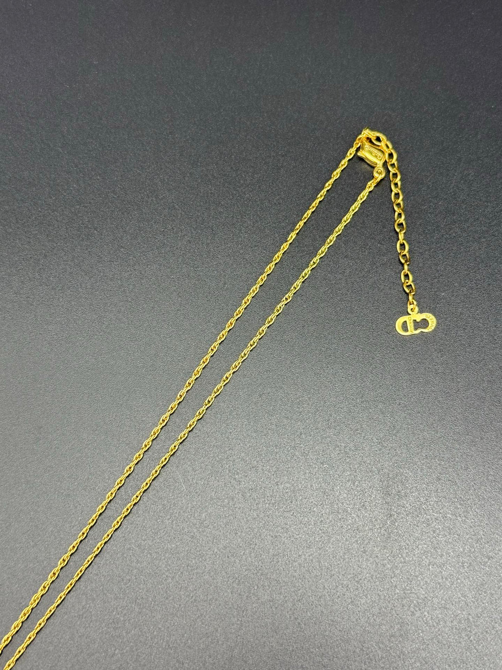 CHRISTIAN DIOR  Heart-shaped Necklace