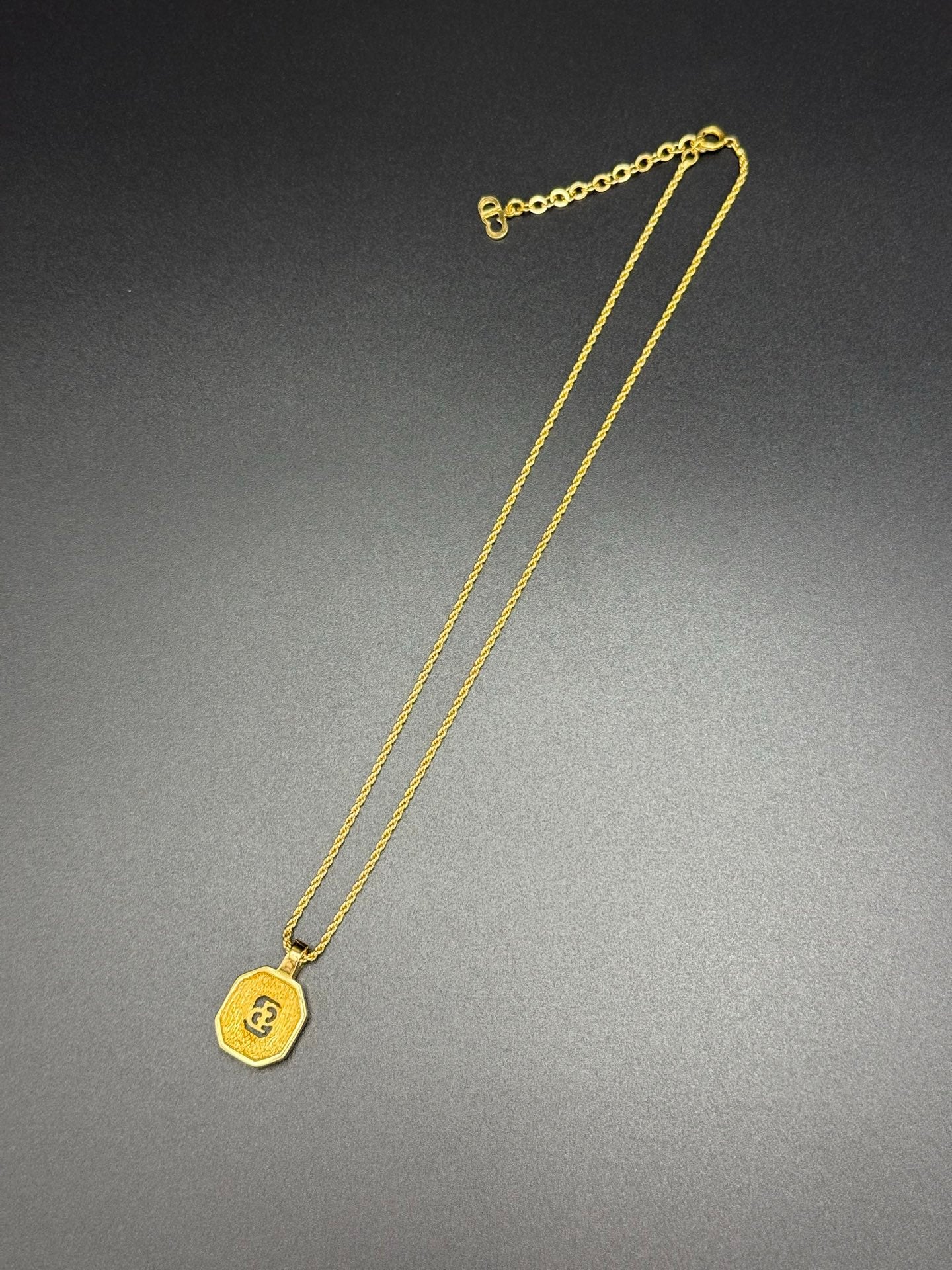CHRISTIAN DIOR Vintage Rhinestone Necklace