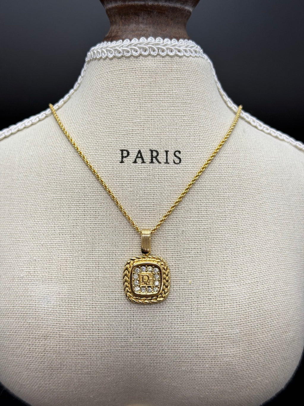 CHRISTIAN DIOR Rhinestone Vintage Necklace