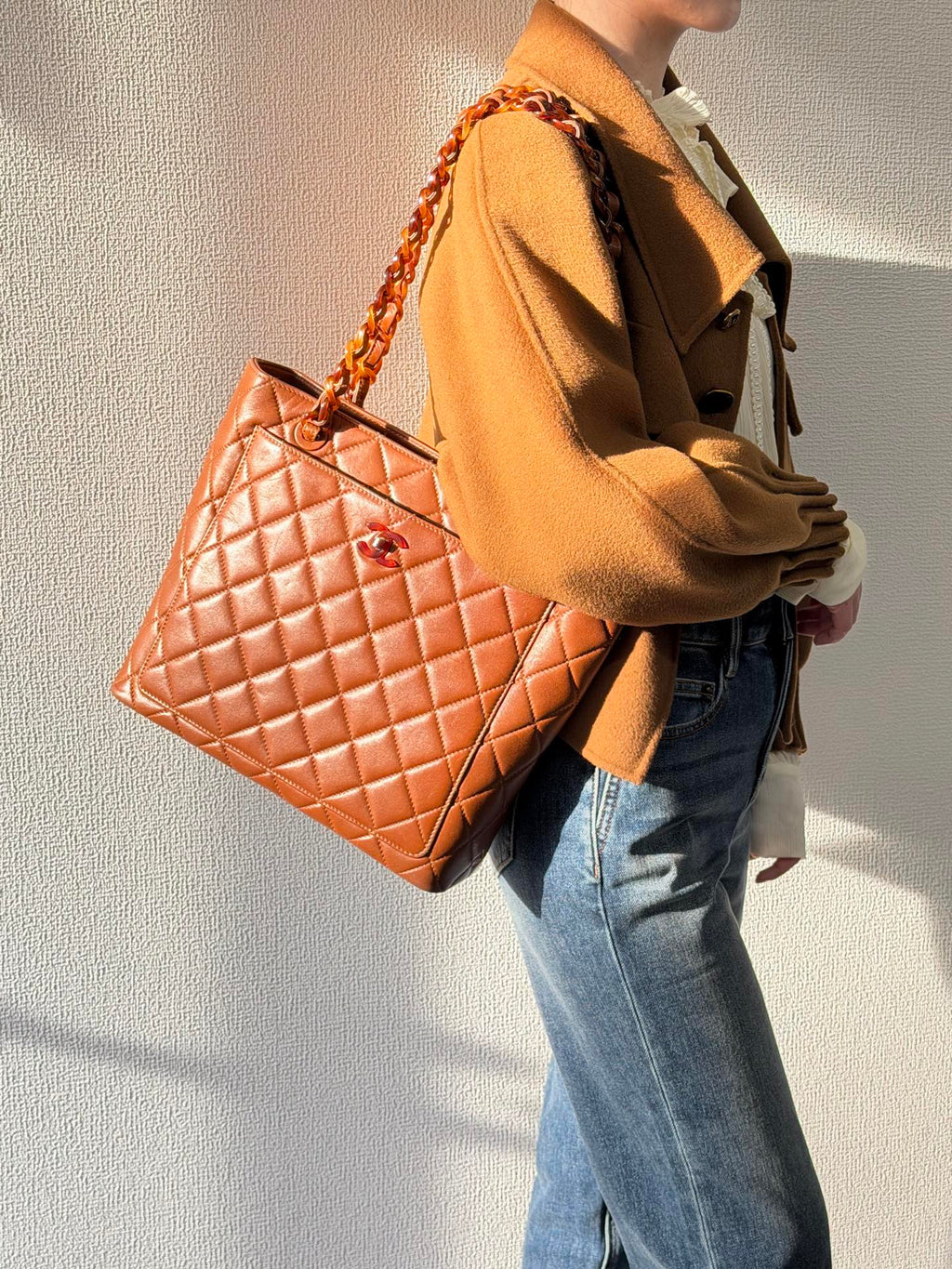 CHANEL Tortosiseshell-Chain Tote bag