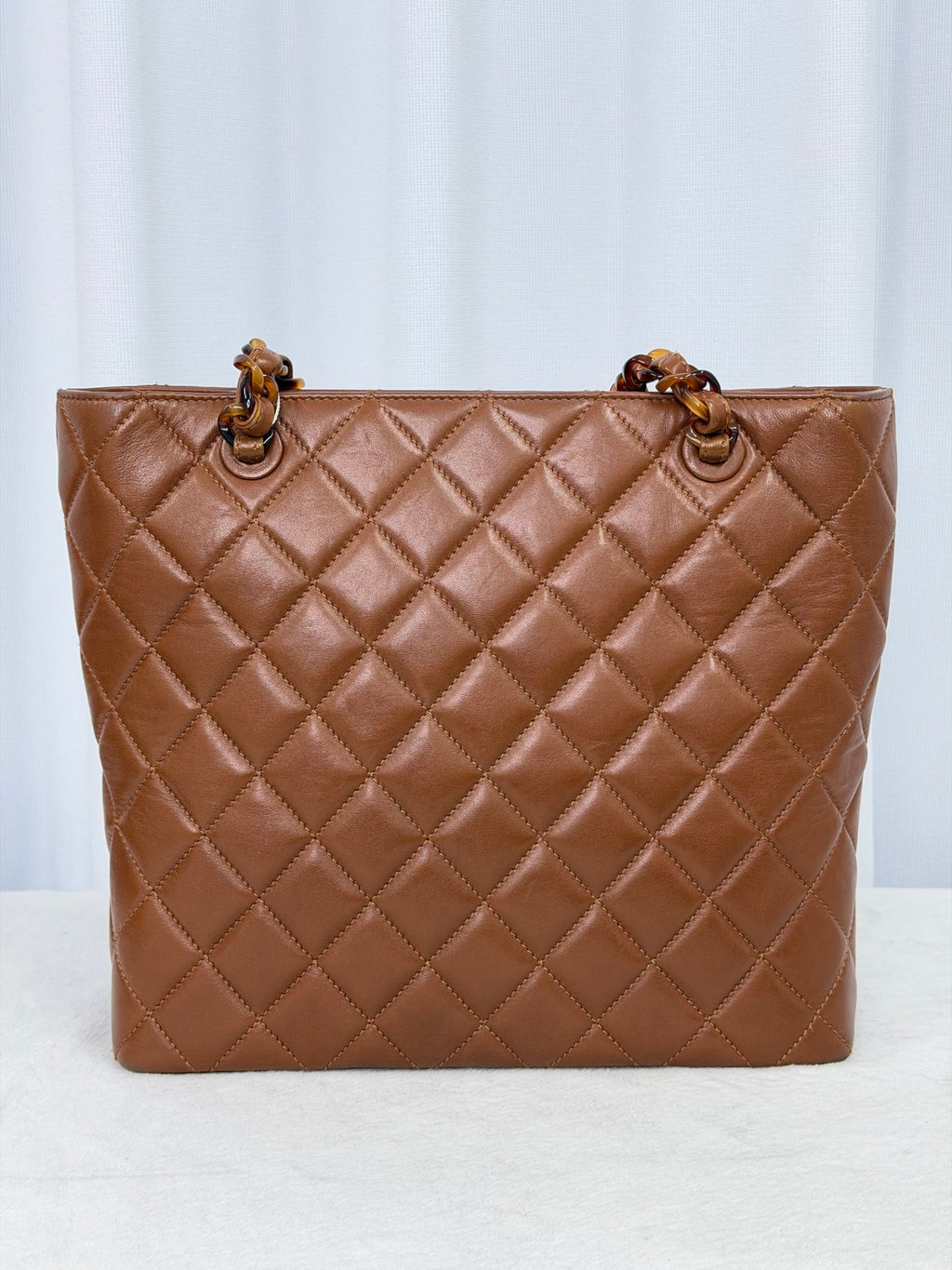 CHANEL Tortosiseshell-Chain Tote bag