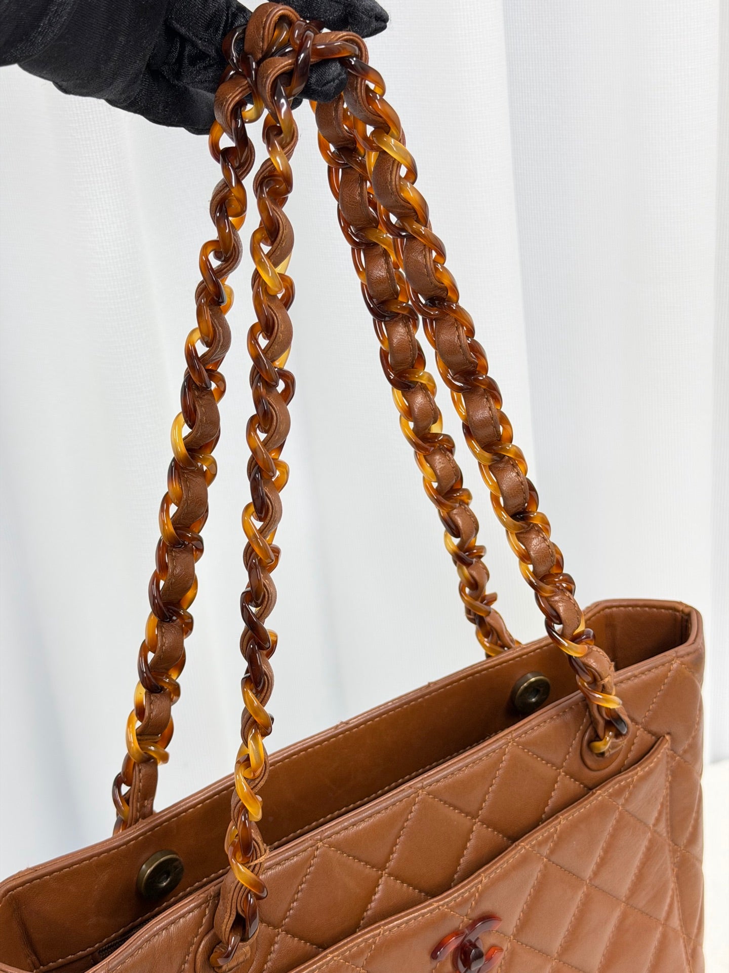 CHANEL Tortosiseshell-Chain Tote bag