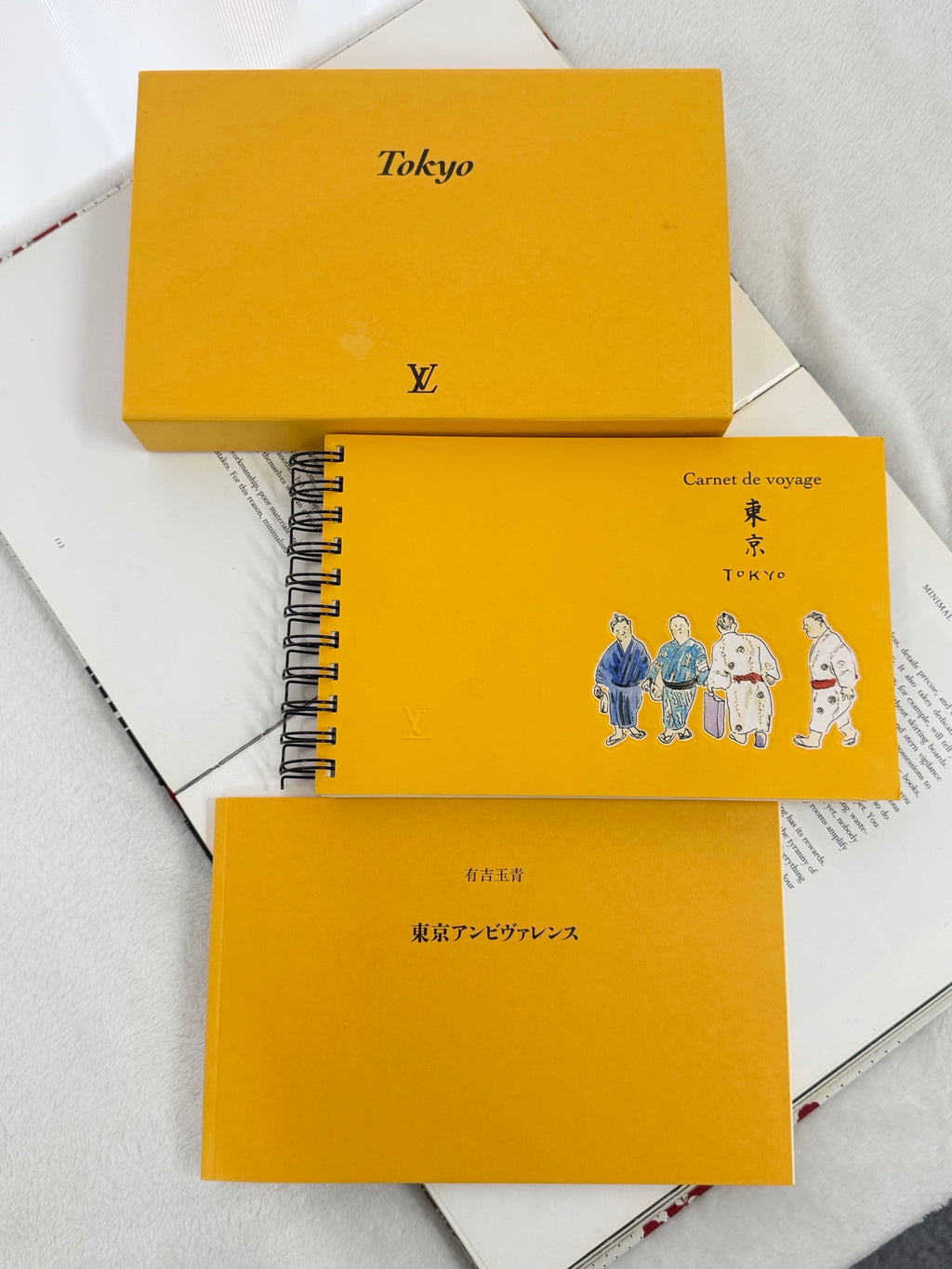 LOUIS VUITON X Carnet de Voyage Tokyo Sketch-Notebook Set