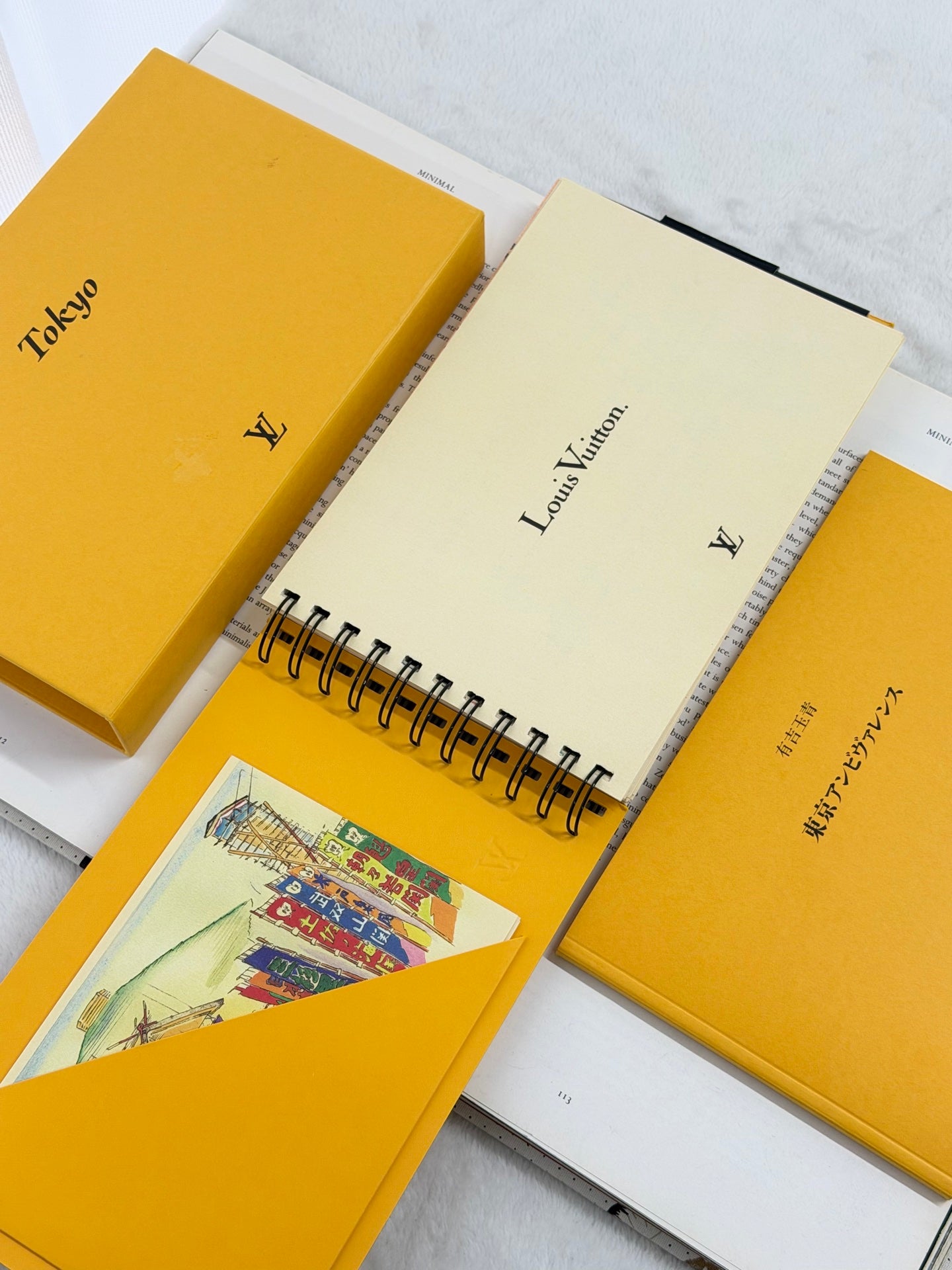 LOUIS VUITON X Carnet de Voyage Tokyo Sketch-Notebook Set