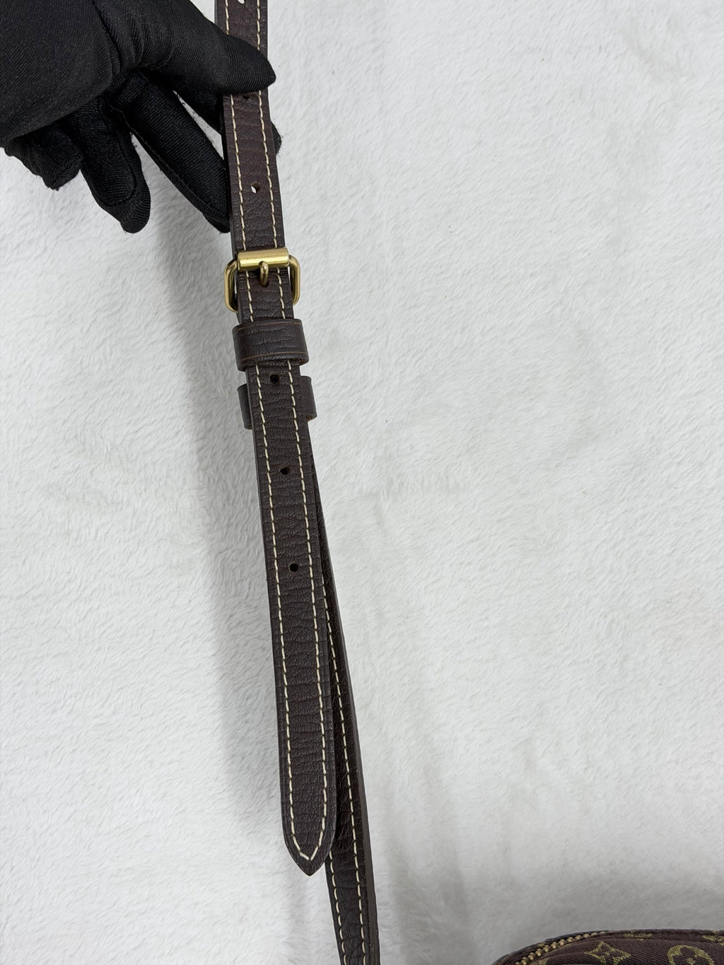 LOUIS VUITTON Monogram Shoulderbag
