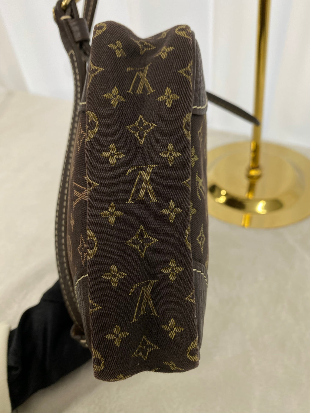 LOUIS VUITTON Monogram Shoulderbag