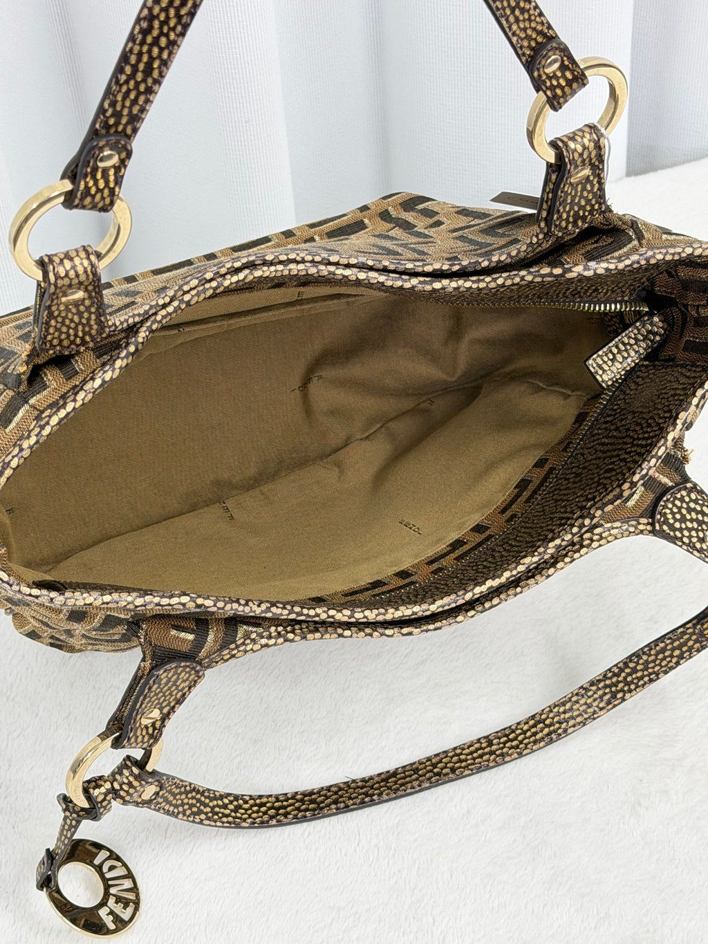 FENDI ZUCCA Tote bag