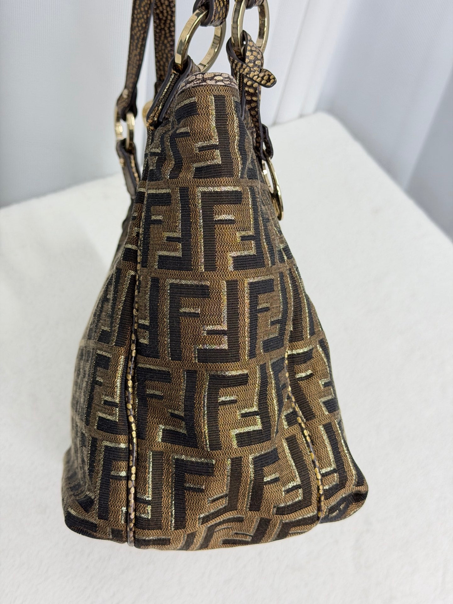 FENDI ZUCCA Tote bag