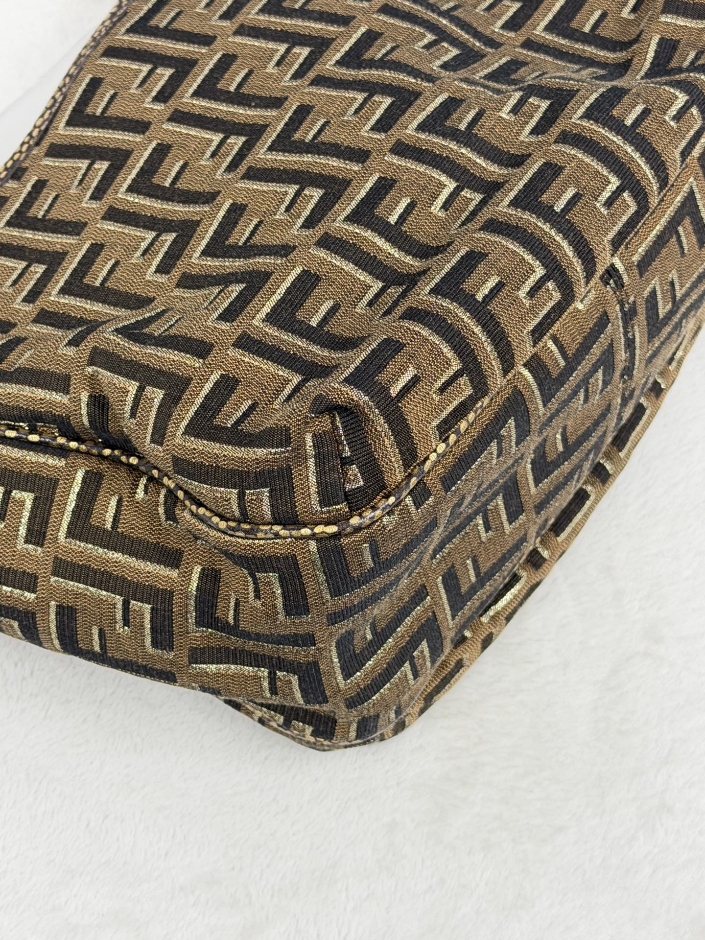 FENDI ZUCCA Tote bag