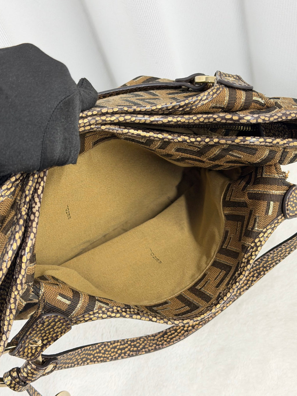 FENDI ZUCCA Tote bag