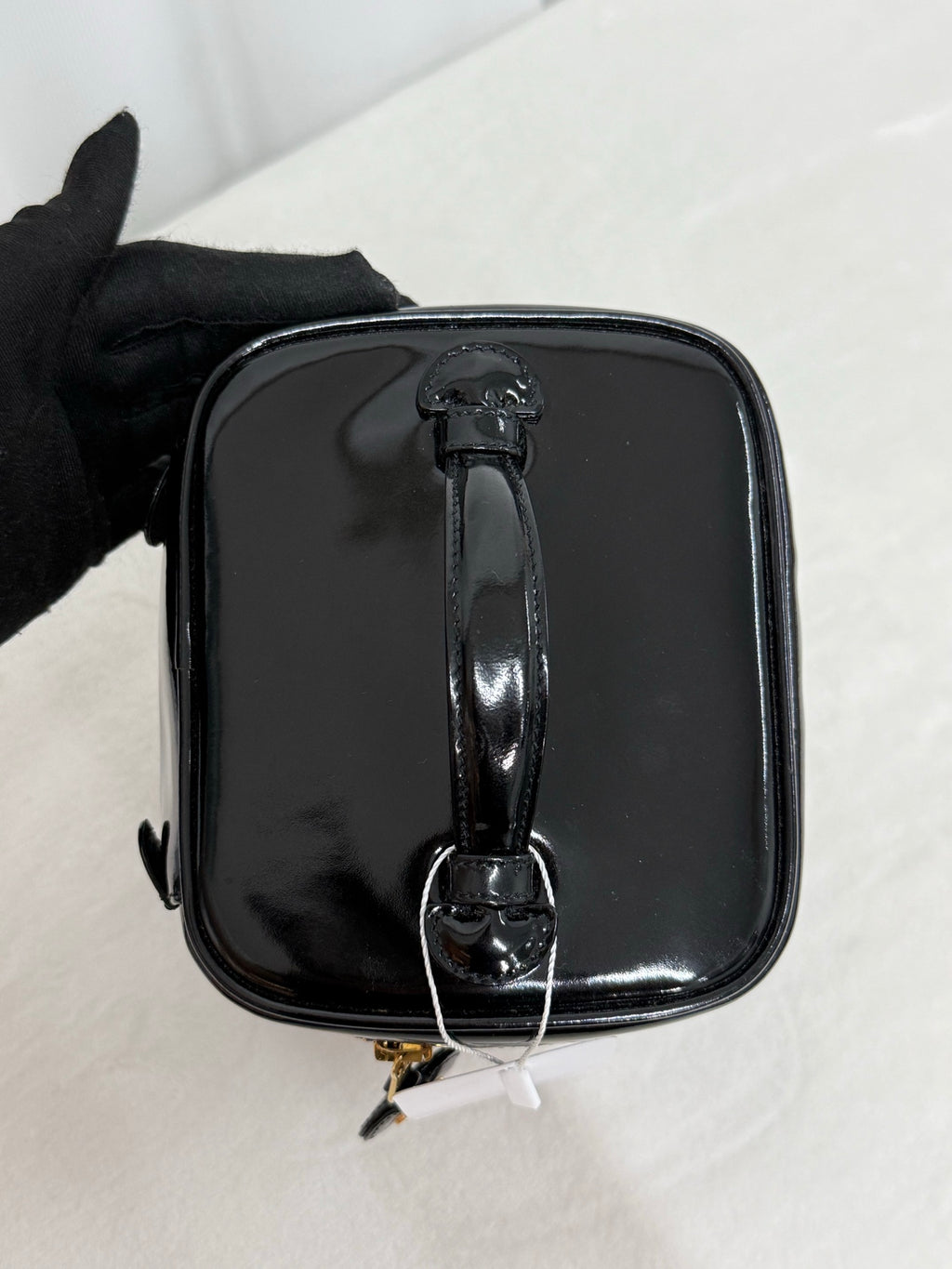 CHANEL Patent Leather vinly Shoulderbag