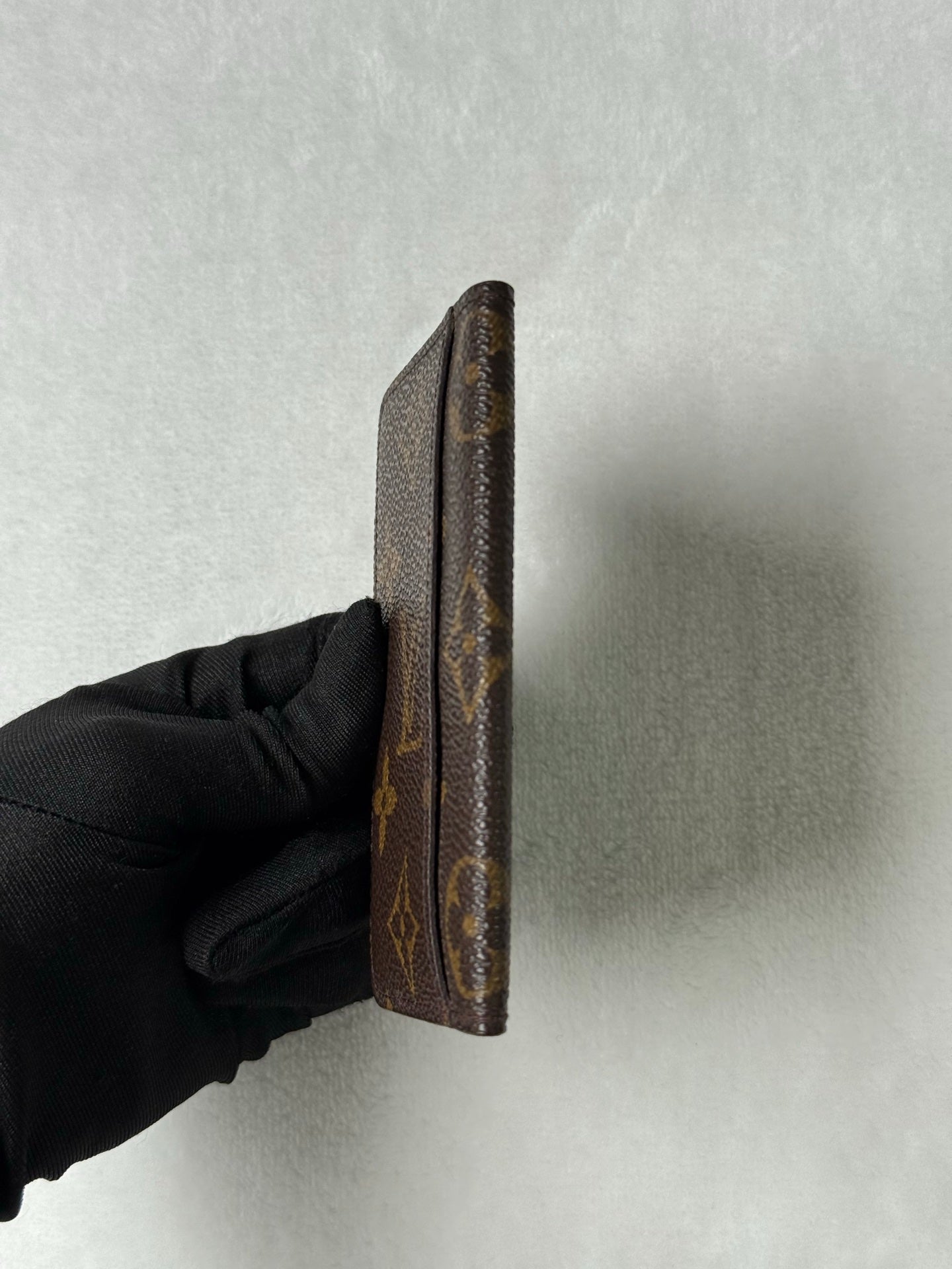 LOUIS VUITTON Monogram Card case