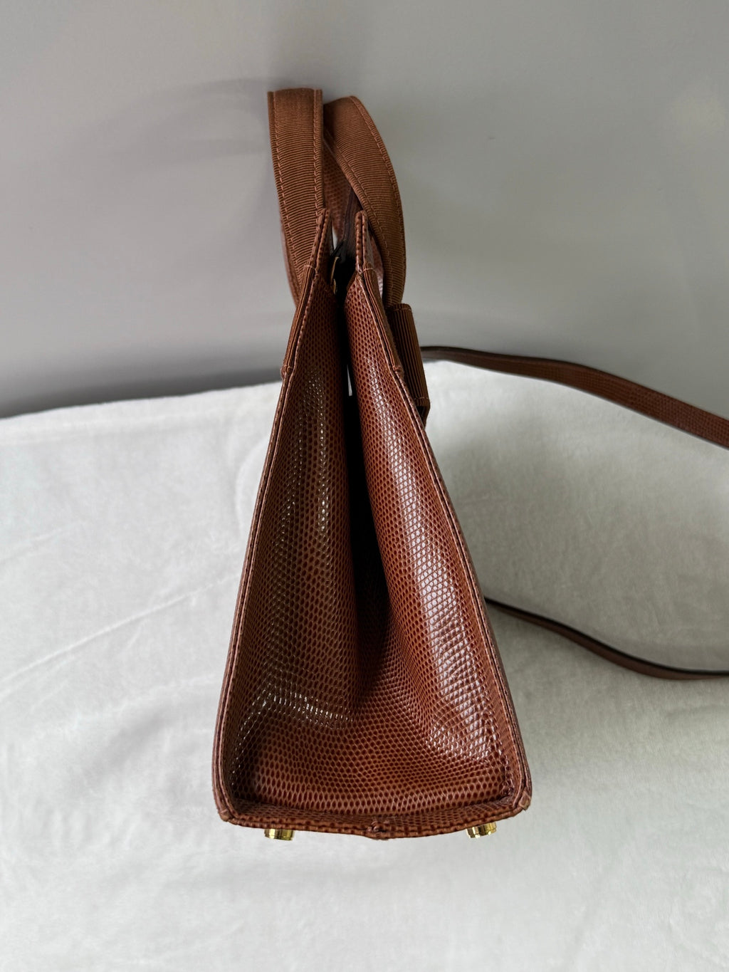 Ferragamo Ribbon Kelly shoulderbag