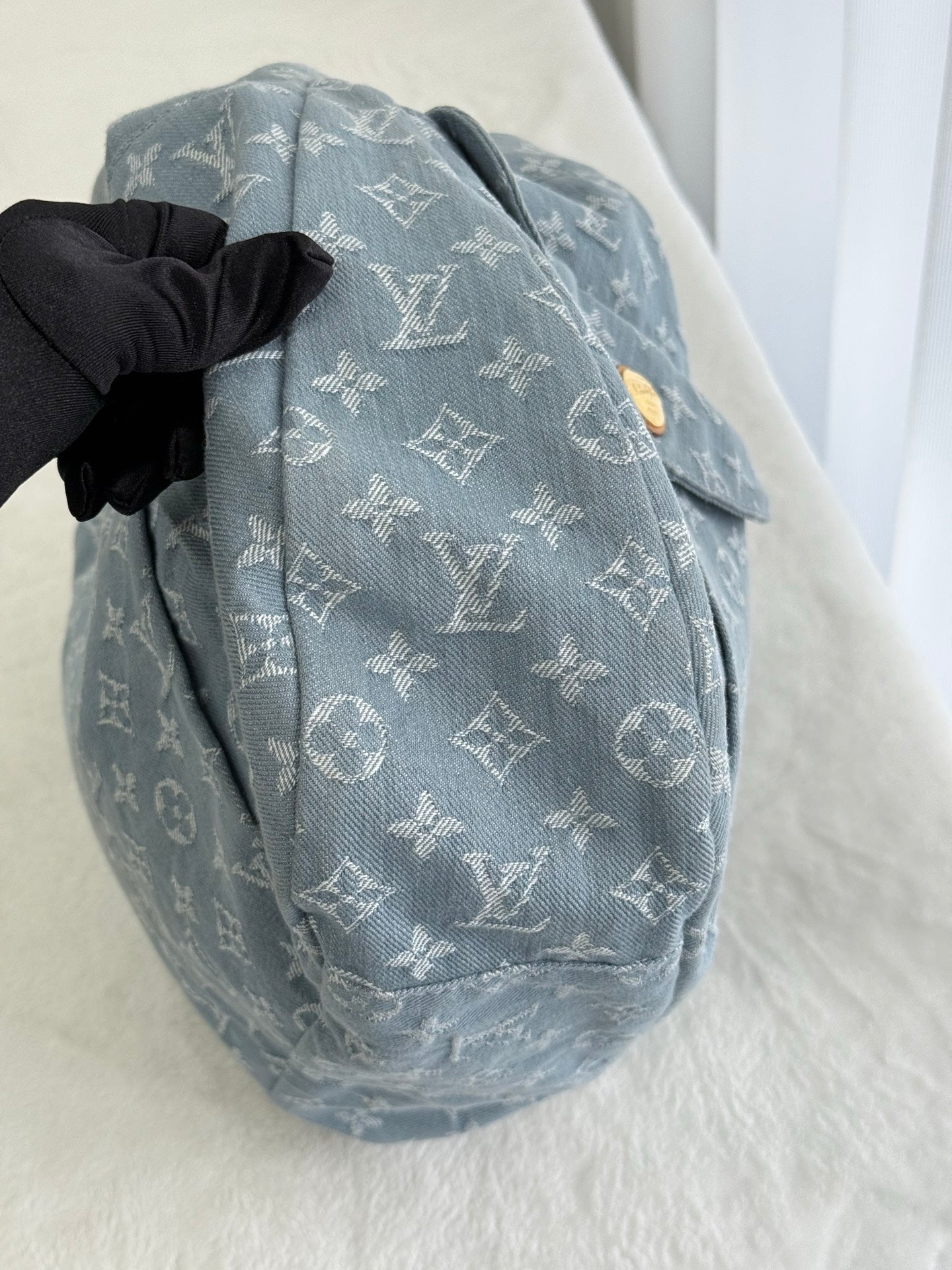 LOUIS VUITTON Denim Delightful Shoulderbag