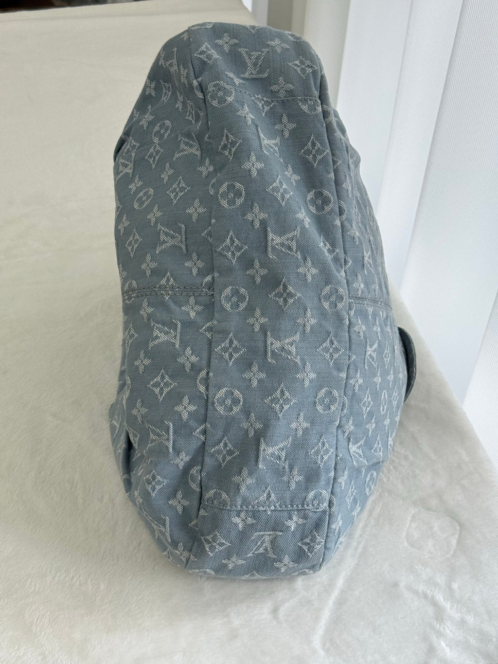 LOUIS VUITTON Denim Delightful Shoulderbag