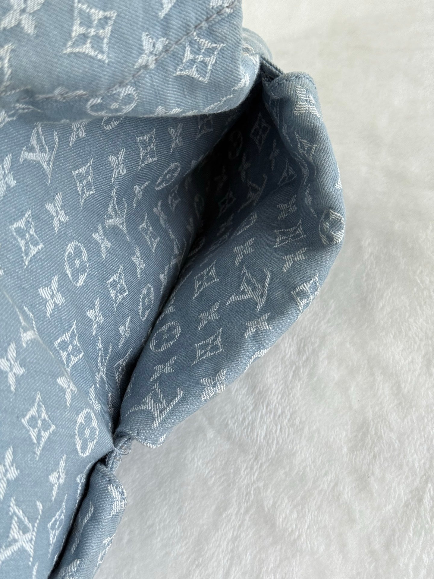LOUIS VUITTON Denim Delightful Shoulderbag