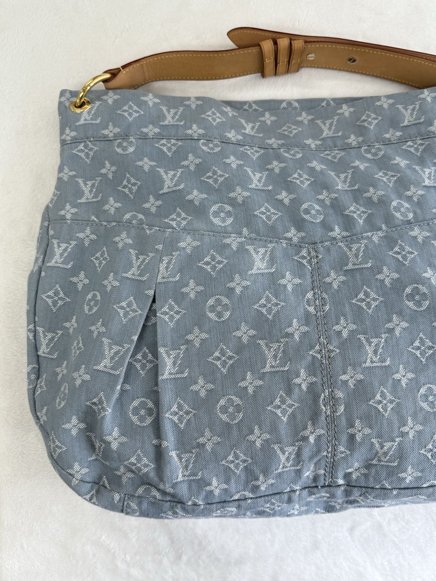 LOUIS VUITTON Denim Delightful Shoulderbag