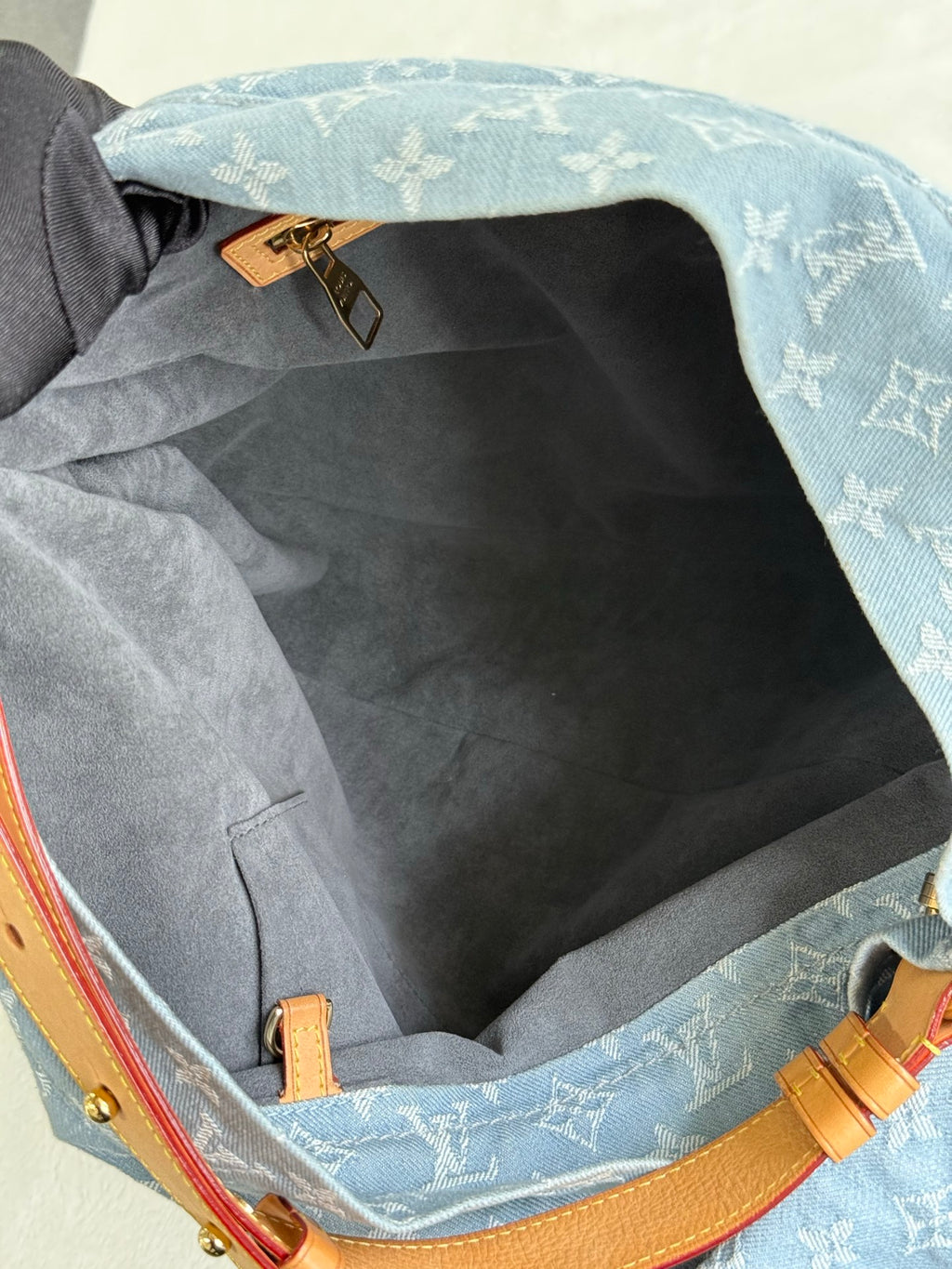 LOUIS VUITTON Denim Delightful Shoulderbag