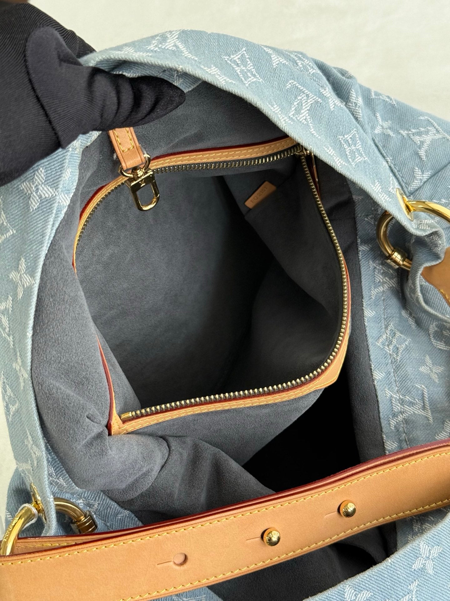 LOUIS VUITTON Denim Delightful Shoulderbag