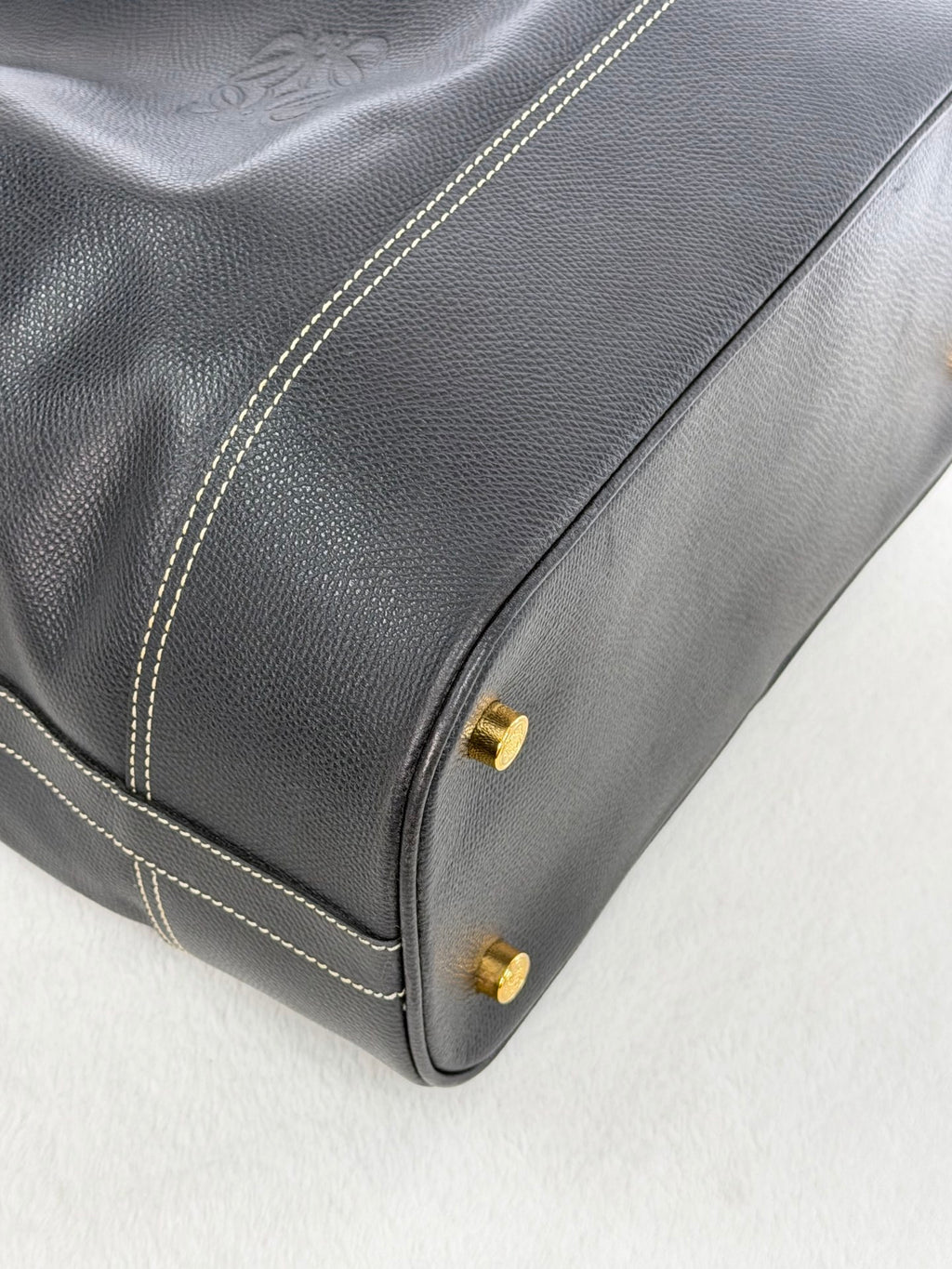 LOEWE Bucket Shoulderbag