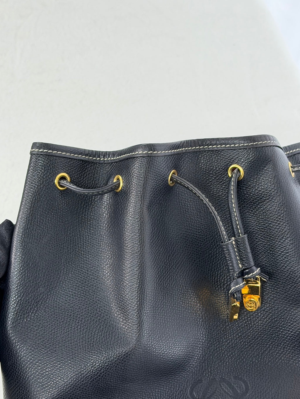 LOEWE Bucket Shoulderbag