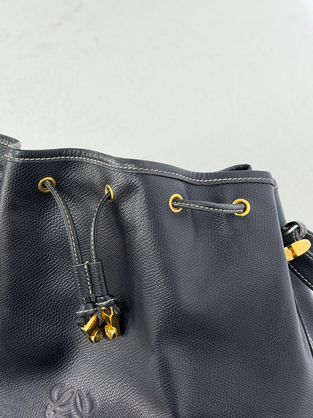 LOEWE Bucket Shoulderbag