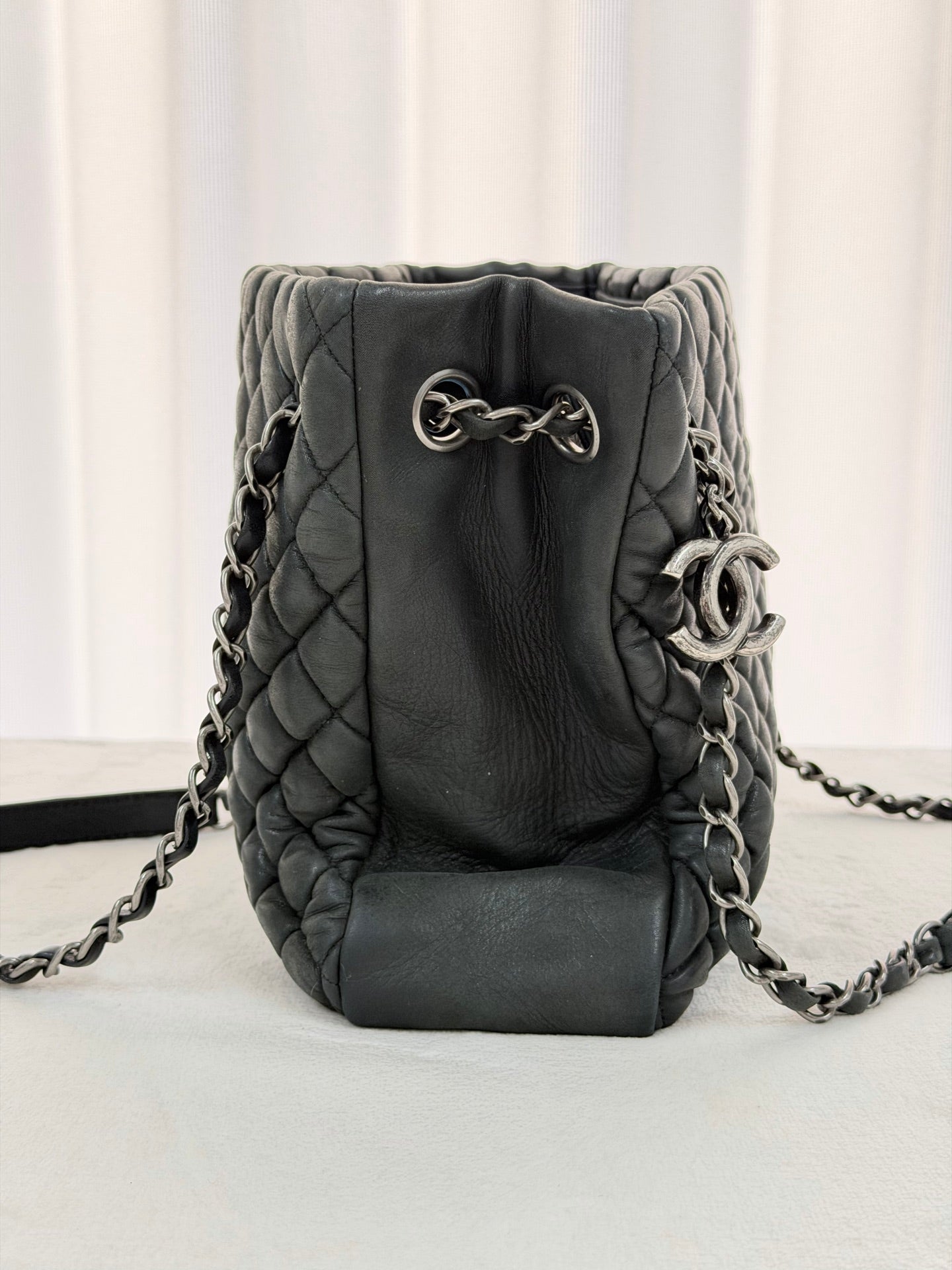 CHANEL Quiltted Totebag