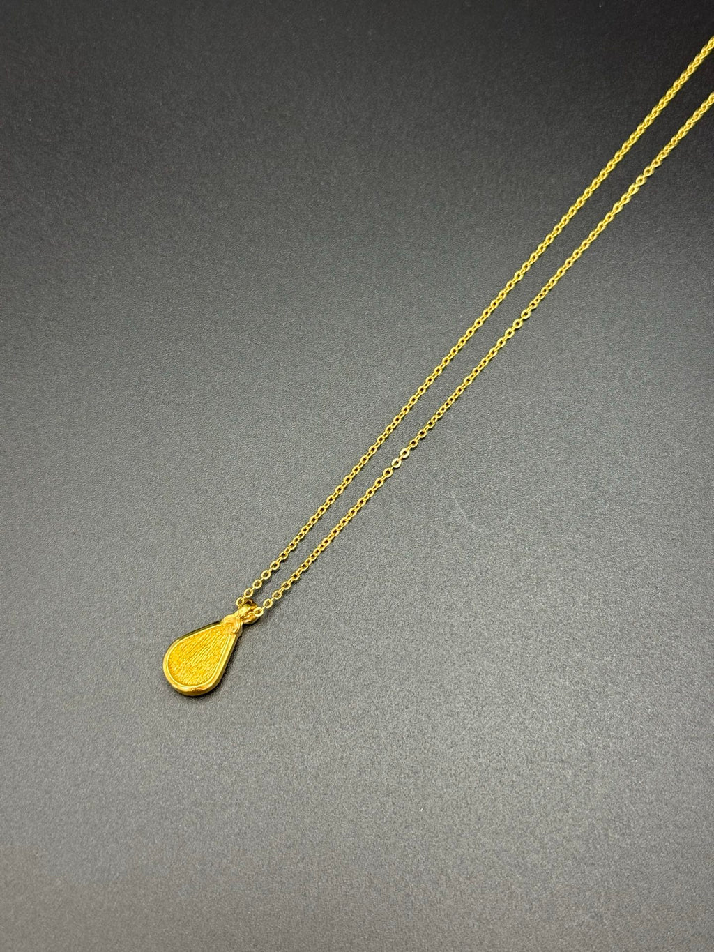 CHRISTIAN DIOR Rhinestone Vintage Necklace