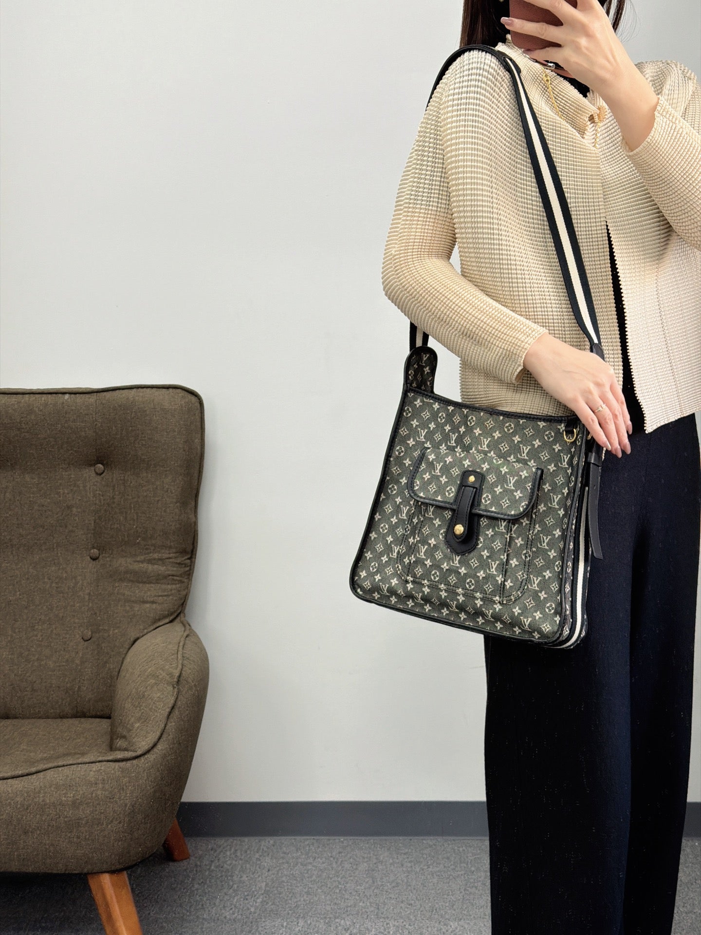 LOUIS VUITTON Denim Monogram Shoulderbag