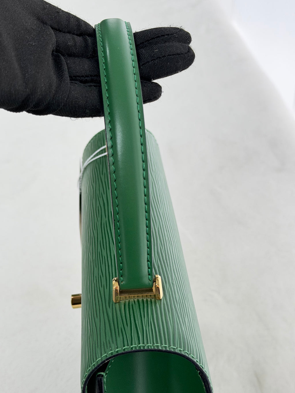 LOUIS VUITTON Epi Kelly Vintage Handbag