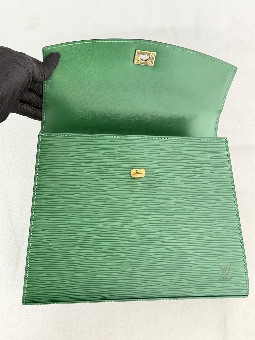 LOUIS VUITTON Epi Kelly Vintage Handbag