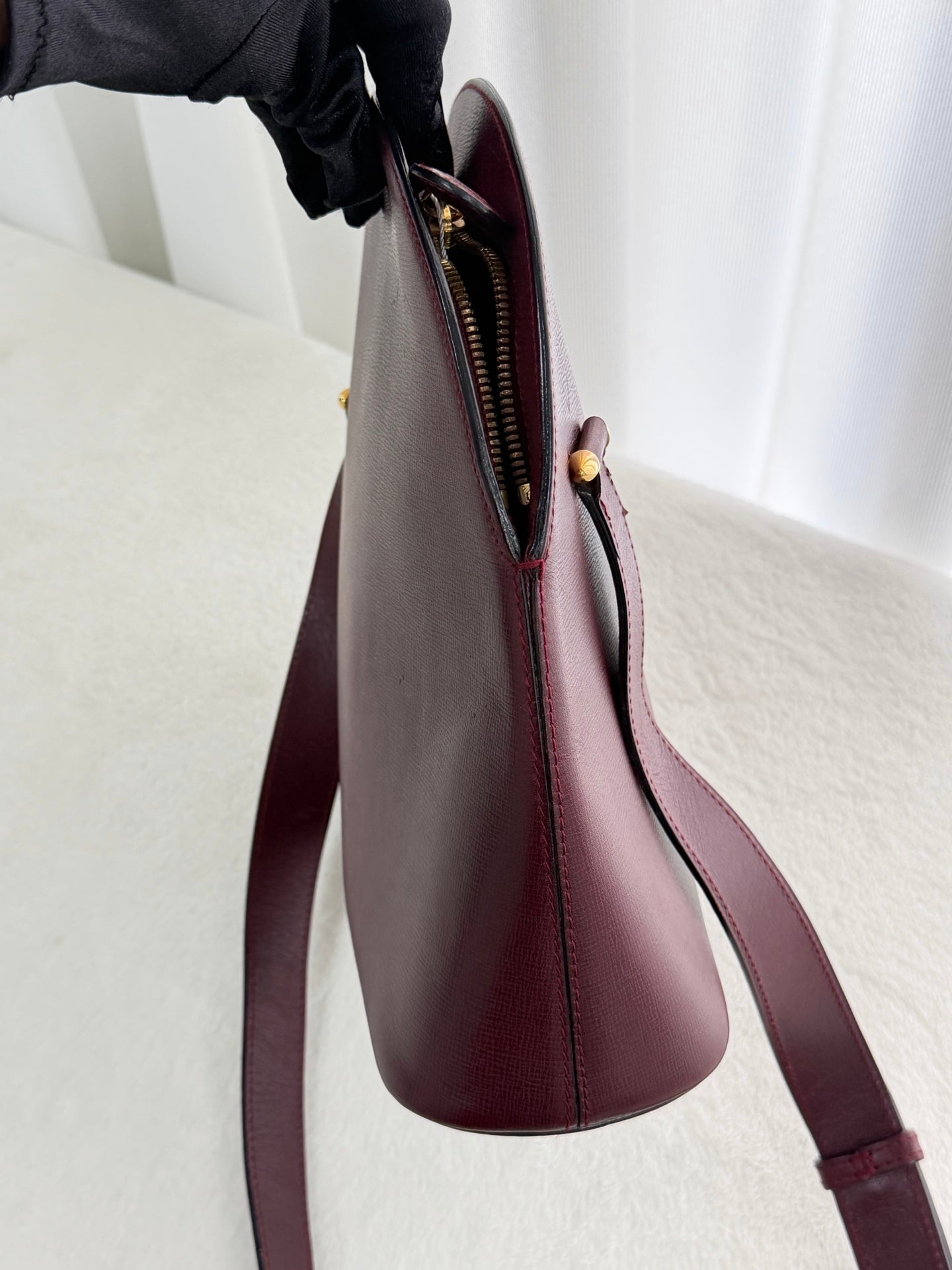 CARTIER Vintage Genuine Shoulderbag