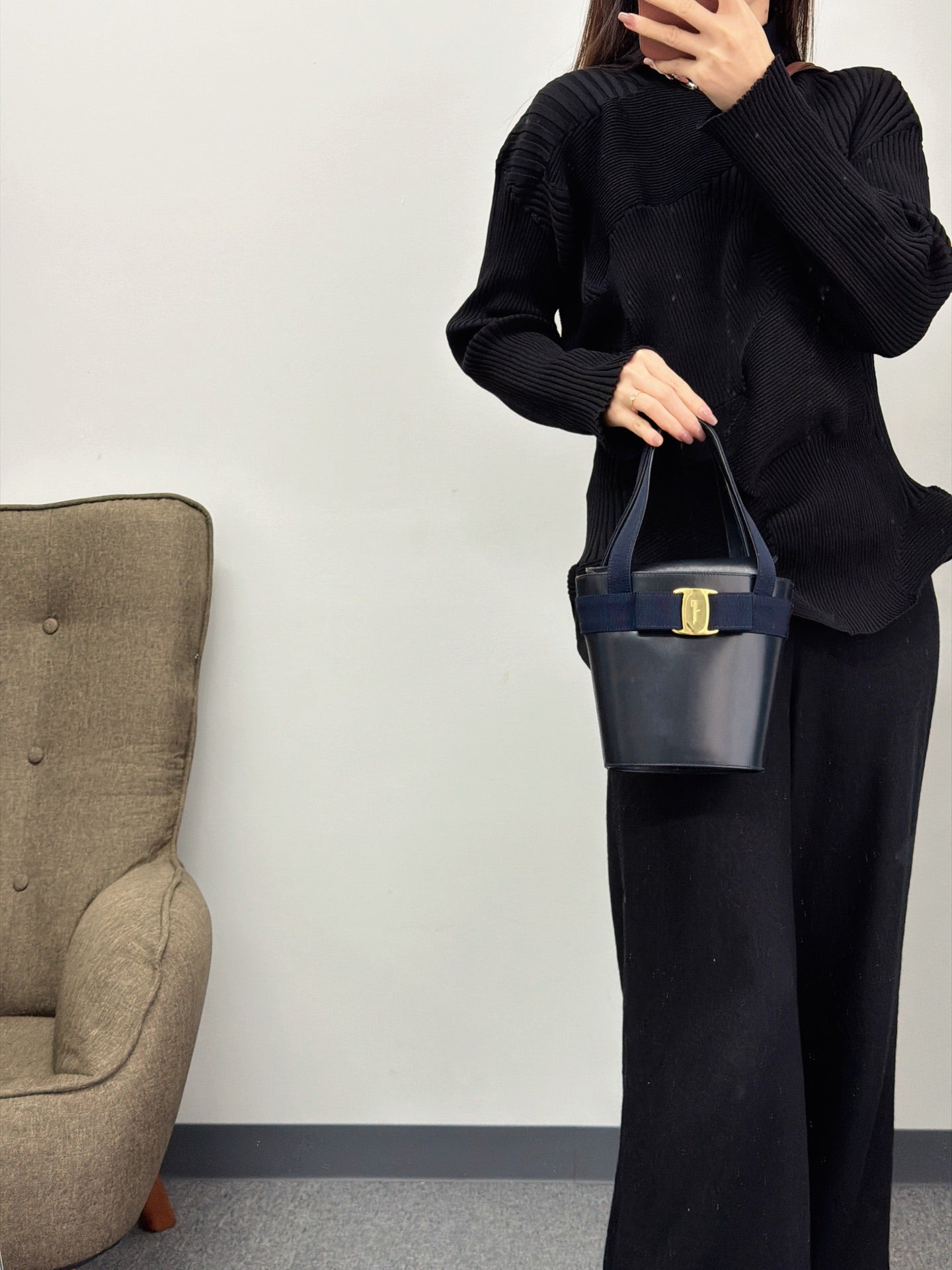 FERRAGAMO Ribbon Geniune Handbag