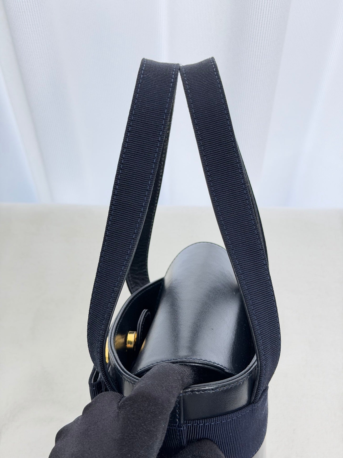 FERRAGAMO Ribbon Geniune Handbag