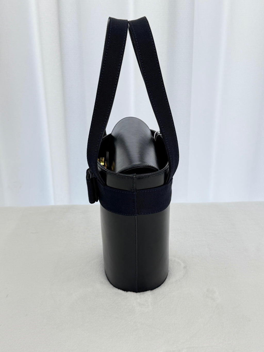 FERRAGAMO Ribbon Geniune Handbag