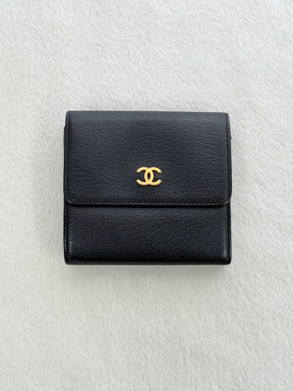 CHANEL Double-C Geniune Trifold Wallet