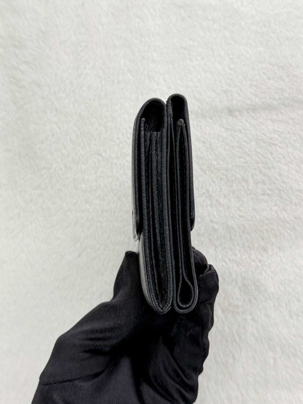 CHANEL Double-C Geniune Trifold Wallet