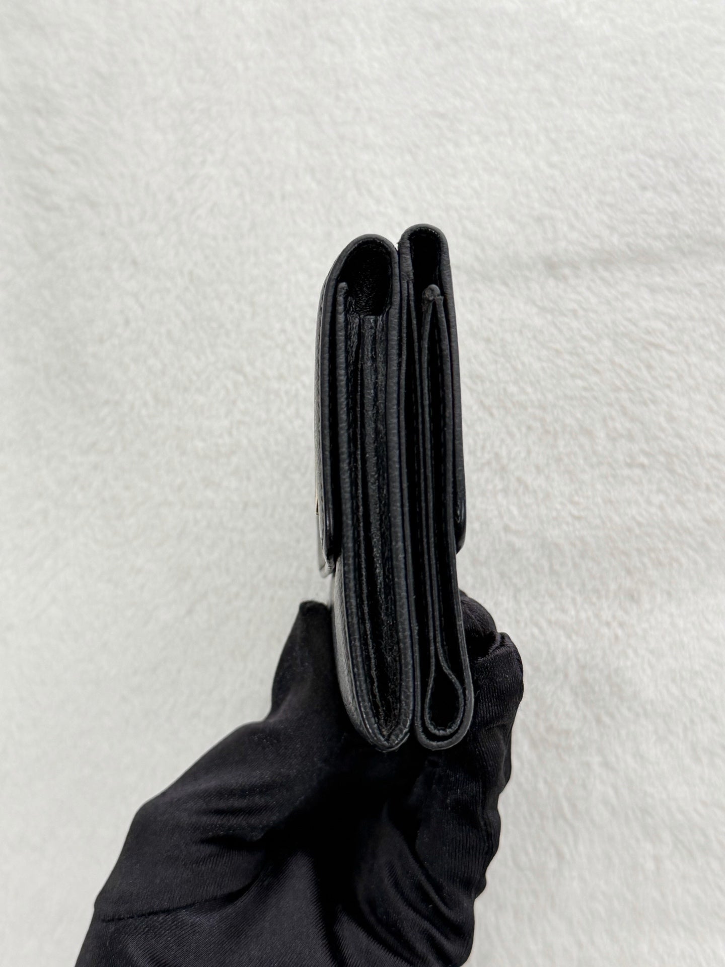 CHANEL Double-C Geniune Trifold Wallet