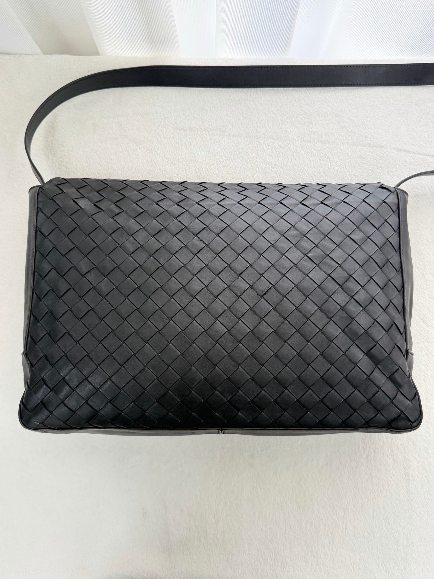 BOTTEGA VENETA Geniune Shoulder bag