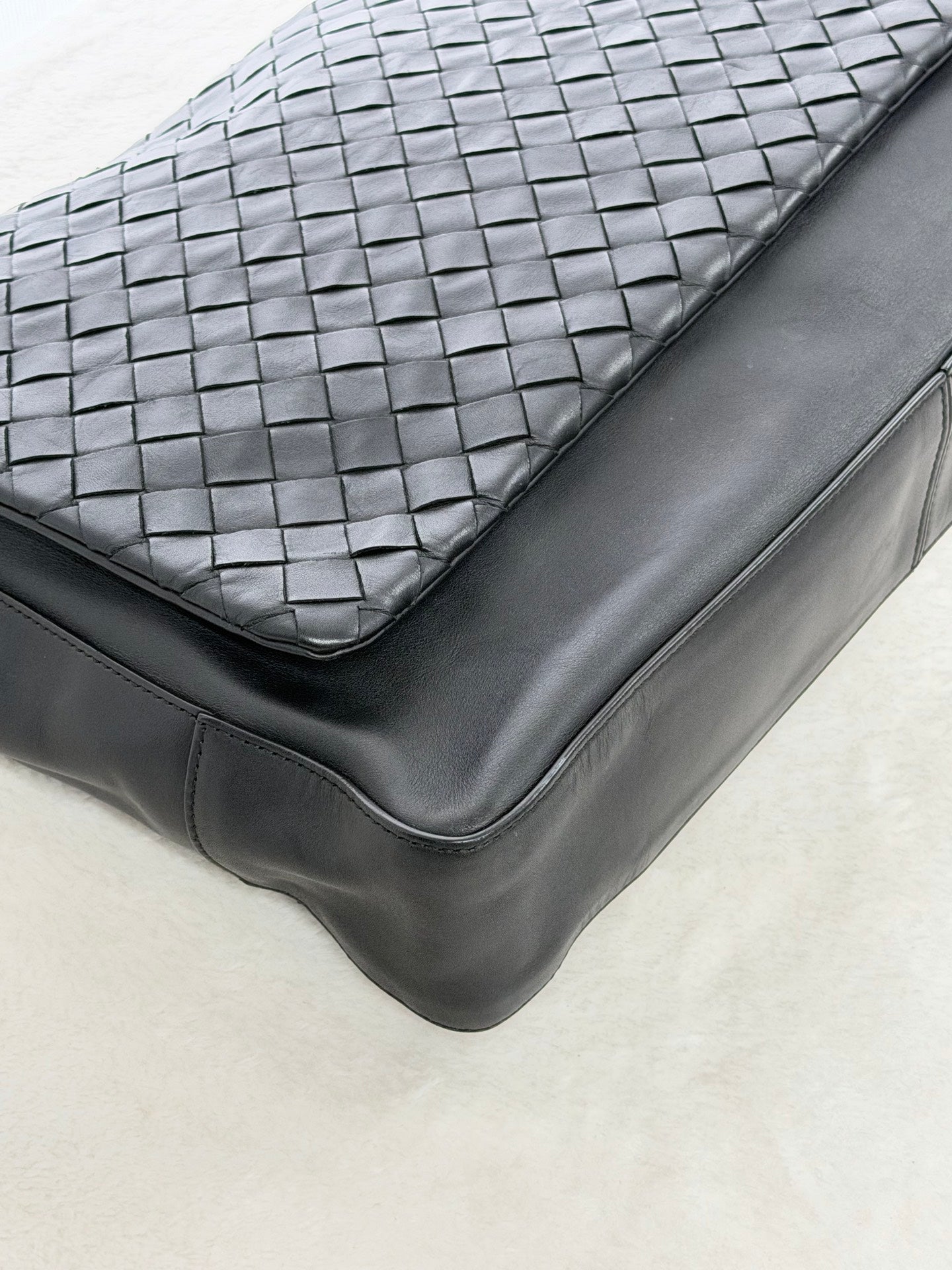 BOTTEGA VENETA Geniune Shoulder bag