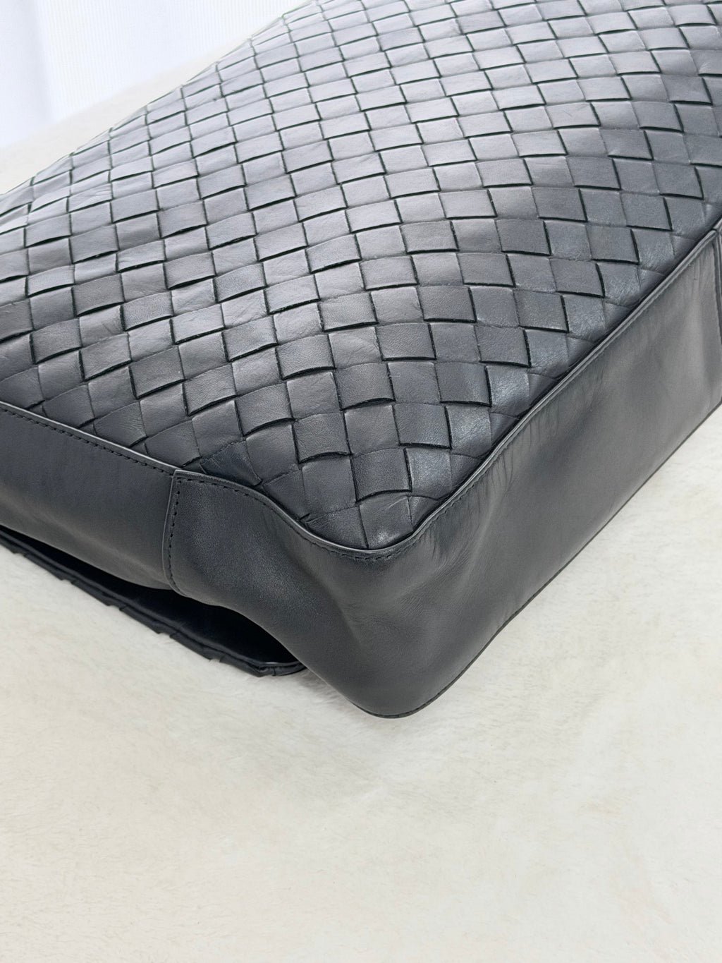 BOTTEGA VENETA Geniune Shoulder bag
