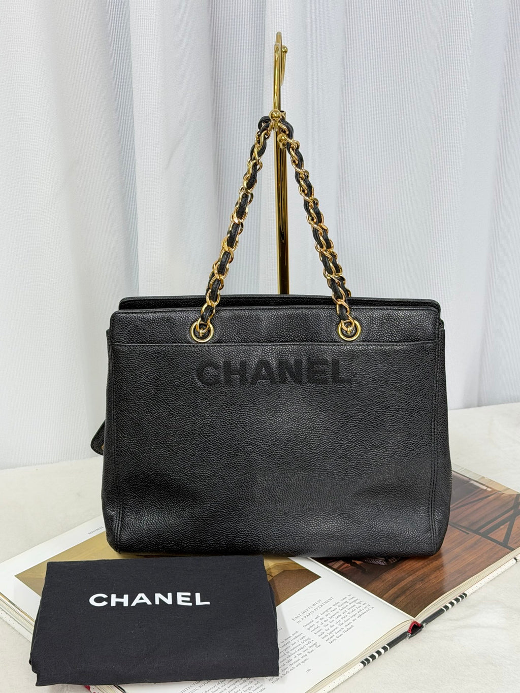 CHANEL Cavier Geniune Chainbag